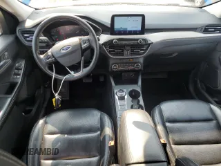 2021 Ford Escape SEL with VIN 1FMCU9H63MUA70536, listed as a Copart auction lot 59967975 with 79,389 mi miles and Salvage title. Bid and sale history available at DreamBid. Image 8.