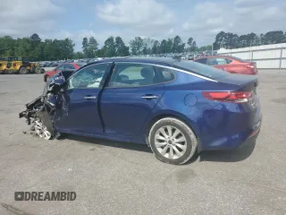 2018 Kia Optima S z VIN 5XXGT4L33JG226861, wystawiony jako Copart lot #60978105 z przebiegiem Nie podano mil oraz Szkoda całkowita • Salvage title. Historia ofert i sprzedaży dostępna na DreamBid. Obrazek 2.