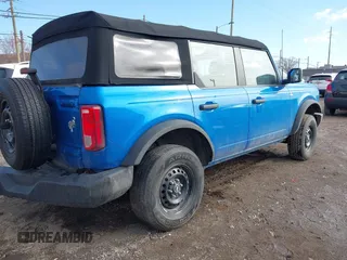 2022 Ford Bronco with VIN 1FMDE5BH1NLB71120, listed as a IAAI auction lot 41723502 with 56,387 mi miles and . Bid and sale history available at DreamBid. Image 4.