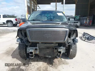2006 Ford F-150 XLT with VIN 1FTPX14506NB16011, listed as a IAAI auction lot 41970983 with 211,235 mi miles. Bid and sale history available at carsss.com. Image 6.