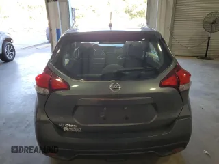 2019 Nissan Kicks SR z VIN 3N1CP5CU7KL540250, wystawiony jako Copart lot #81502724 z przebiegiem 89 693 mil mil oraz Szkoda całkowita • Salvage title. Historia ofert i sprzedaży dostępna na DreamBid. Obrazek 6.