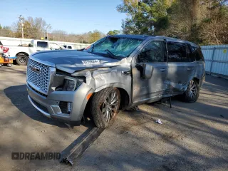 2024 GMC Yukon Denali with VIN 1GKS2DKL4RR123136, listed as a Copart auction lot 87199564 with 17,796 mi miles and Salvage Title. Bid and sale history available at carsss.com. Image 1.