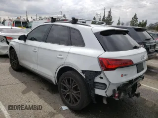 2021 Audi SQ5 Premium Plus with VIN WA1B4AFY5M2040854, listed as a Copart auction lot 45117073 with 42,940 mi miles. Bid and sale history available at carsss.com. Image 2.