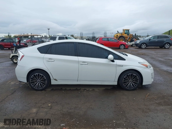 2011 Toyota Prius I with VIN JTDKN3DU2B0256023, listed as a IAAI auction lot 41979784 with Not Provided miles. Bid and sale history available at carsss.com. Image 13.