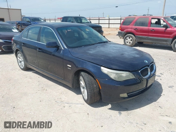 2009 BMW 5 Series 535i xDrive z VIN WBANV93519C133586, wystawiony jako IAAI lot #42377442 z przebiegiem 210 243 mil mil oraz . Historia ofert i sprzedaży dostępna na DreamBid. Obrazek 1.