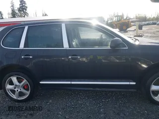2005 Porsche Cayenne Turbo with VIN WP1AC29P25LA92448, listed as a IAAI auction lot 41976442 with 119,893 mi miles. Bid and sale history available at carsss.com. Image 13.