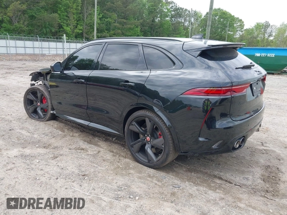 2022 Jaguar F-Pace SVR z VIN SADCZ2EE0NA702862, wystawiony jako IAAI lot #42129192 z przebiegiem 20 580 mil mil oraz . Historia ofert i sprzedaży dostępna na DreamBid. Obrazek 3.