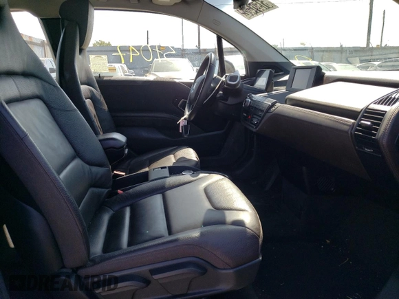 2018 BMW i3 with VIN WBY7Z4C58JVD97028, listed as a Copart auction lot 61591482 with 37,047 mi miles. Bid and sale history available at carsss.com. Image 5.