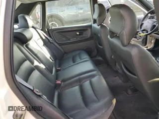 1998 Volvo S70 z VIN YV1LS5674W2543724, wystawiony jako Copart lot #42146915 z przebiegiem 126 467 mil mil oraz Szkody całkowita. Historia ofert i sprzedaży dostępna na DreamBid. Obrazek 10.