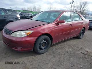 2004 Toyota Camry LE with VIN 4T1BE32K84U307551, listed as a IAAI auction lot 42054571 with 115,513 mi miles. Bid and sale history available at carsss.com. Image 2.