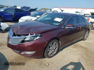 2013 Lincoln MKZ with VIN 3LN6L2GK8DR812488, listed as a IAAI auction lot 42590868 with 181,997 mi miles and . Bid and sale history available at DreamBid. Image 17.