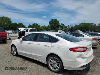 2016 Ford Fusion SE with VIN 3FA6P0HD3GR141447, listed as a Copart auction lot 63878715 with 211,262 mi miles and Clean title. Bid and sale history available at DreamBid. Image 2.