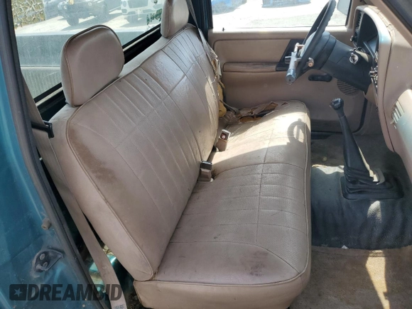1994 Ford Ranger Splash with VIN 1FTCR10A9RUE01764, listed as a Copart auction lot 51811525 with 158,661 mi miles and Non repairable. Bid and sale history available at DreamBid. Image 10.