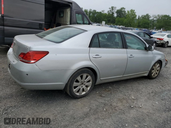 2007 Toyota Avalon XL z VIN 4T1BK36B97U209376, wystawiony jako Copart lot #60779405 z przebiegiem 189 776 mil mil oraz Czysty tytuł • Clean title. Historia ofert i sprzedaży dostępna na DreamBid. Obrazek 3.