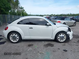 2015 Volkswagen Beetle Fleet Edition with VIN 3VWF17AT2FM656714, listed as a IAAI auction lot 42698040 with 72,348 mi miles and . Bid and sale history available at DreamBid. Image 13.