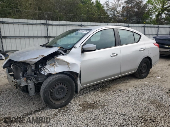 2015 Nissan Versa SV with VIN 3N1CN7AP1FL885987, listed as a Copart auction lot 53249115 with 132,925 mi miles and Salvage Title. Bid and sale history available at carsss.com. Image 1.