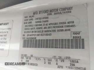 2001 Ford Focus ZX3 z VIN 3FAFP31381R210045, wystawiony jako IAAI lot #41912083 z przebiegiem 52 931 mil mil oraz . Historia ofert i sprzedaży dostępna na DreamBid. Obrazek 9.