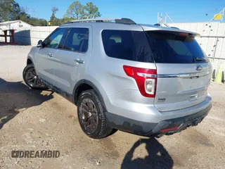 2014 Ford Explorer XLT z VIN 1FM5K7D80EGA58015, wystawiony jako IAAI lot #40982059 z przebiegiem 193 797 mil mil oraz . Historia ofert i sprzedaży dostępna na DreamBid. Obrazek 3.