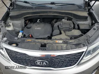 2015 Kia Sorento LX with VIN 5XYKTCA69FG562972, listed as a Copart auction lot 53233305 with 145,573 mi miles and Clean Title. Bid and sale history available at carsss.com. Image 12.