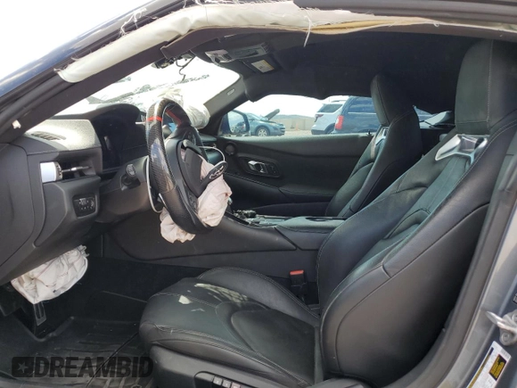 2021 Toyota Supra 3.0 z VIN WZ1DB0C02MW035473, wystawiony jako Copart lot #52582315 z przebiegiem Nie podano mil oraz Szkoda całkowita • Salvage title. Historia ofert i sprzedaży dostępna na DreamBid. Obrazek 7.