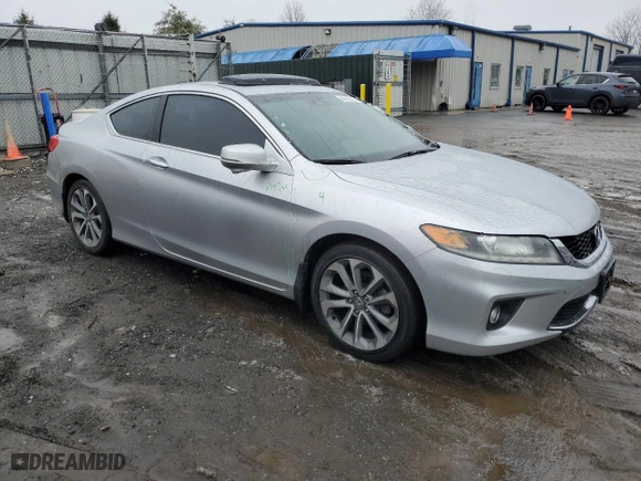 2014 Honda Accord Coupe EX-L with VIN 1HGCT2B86EA007105, listed as a Copart auction lot 44216105 with 107,552 mi miles and Salvage Title. Bid and sale history available at carsss.com. Image 4.