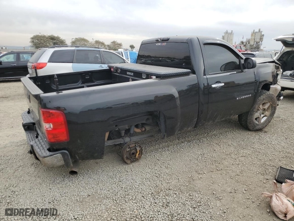 2013 Chevrolet Silverado 1500 LT with VIN 1GCNKSE09DZ367842, listed as a Copart auction lot 89105385 with 160,583 mi miles and Salvage Title. Bid and sale history available at carsss.com. Image 3.