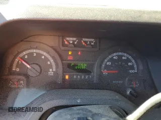 2009 Ford Econoline Cargo Commercial z VIN 1FTNE14W39DA39568, wystawiony jako Copart lot #51933035 z przebiegiem 129 590 mil mil oraz Szkoda całkowita • Salvage title. Historia ofert i sprzedaży dostępna na DreamBid. Obrazek 9.