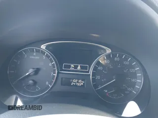 2015 Nissan Altima 2.5 S with VIN 1N4AL3AP3FC294757, listed as a IAAI auction lot 41417187 with 110,210 mi miles. Bid and sale history available at carsss.com. Image 7.