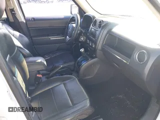 2012 Jeep Patriot Limited z VIN 1C4NJPCB8CD553758, wystawiony jako IAAI lot #41262329 z przebiegiem 121 688 mil mil oraz . Historia ofert i sprzedaży dostępna na DreamBid. Obrazek 5.