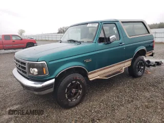 1996 Ford Bronco Custom with VIN 1FMEU15H8TLA59018, listed as a Copart auction lot 81768554 with 162,646 mi miles and Salvage Title. Bid and sale history available at carsss.com. Image 1.