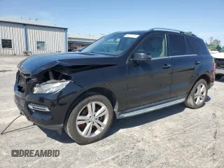 2015 Mercedes-Benz M 350 z VIN 4JGDA5HB3FA468949, wystawiony jako Copart lot #54073775 z przebiegiem 111 495 mil mil oraz Szkoda całkowita • Salvage title. Historia ofert i sprzedaży dostępna na DreamBid. Obrazek 1.