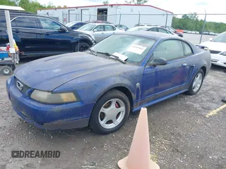 2004 Ford Mustang Standard с VIN 1FAFP40614F239549, выставлен на аукционе IAAI как лот 42319462 с пробегом 121 750 миль миль и . История ставок и продаж доступна на DreamBid. Изображение 2.