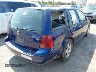 2005 Volkswagen Jetta GLS с VIN WVWSR61J95W043099, выставлен на аукционе IAAI как лот 42367138 с пробегом Не указан миль и . История ставок и продаж доступна на DreamBid. Изображение 4.