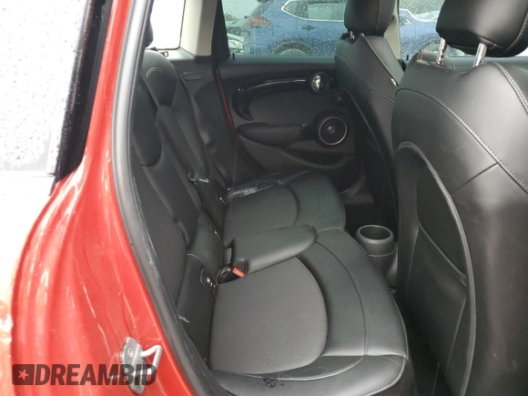2015 MINI Hardtop 4 Door S with VIN WMWXU3C50F2B56905, listed as a Copart auction lot 59747905 with 151,537 mi miles and Clean title. Bid and sale history available at DreamBid. Image 11.