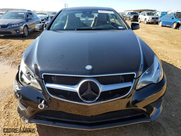 2015 Mercedes-Benz E-Class E 400 with VIN WDDKJ6HB7FF300175, listed as a Copart auction lot 82913174 with 52,427 mi miles and Salvage Title. Bid and sale history available at carsss.com. Image 5.