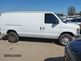 2008 Ford Econoline Cargo Commercial with VIN 1FTNE24L28DA02389, listed as a IAAI auction lot 41850693 with 243,259 mi miles and . Bid and sale history available at DreamBid. Image 13.