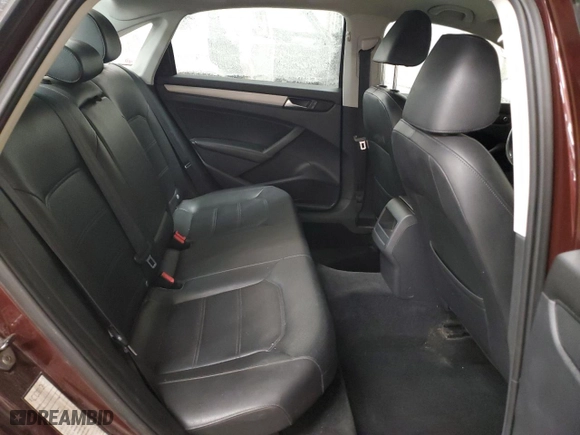 2014 Volkswagen Passat Wolfsburg Ed with VIN 1VWAT7A3XEC078477, listed as a Copart auction lot 43926805 with 139,167 mi miles and Clean Title. Bid and sale history available at carsss.com. Image 10.