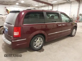2009 Chrysler Town & Country Limited with VIN 2A8HR64X89R542770, listed as a IAAI auction lot 41276841 with 211,499 mi miles. Bid and sale history available at carsss.com. Image 4.