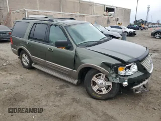 2004 Ford Expedition Eddie Bauer z VIN 1FMFU17L34LB74374, wystawiony jako Copart lot #50320345 z przebiegiem 149 019 mil mil oraz Szkoda całkowita • Salvage title. Historia ofert i sprzedaży dostępna na DreamBid. Obrazek 4.