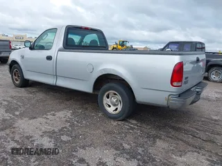 2004 Ford F-150 XL с VIN 2FTRF17W64CA84331, выставлен на аукционе IAAI как лот 42402056 с пробегом 271 831 миль миль и . История ставок и продаж доступна на DreamBid. Изображение 3.