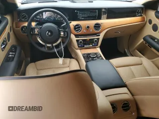 2021 Rolls-Royce Ghost z VIN SCATV0C05MU205314, wystawiony jako Copart lot #56092074 z przebiegiem 6547 mil mil oraz Szkody całkowita. Historia ofert i sprzedaży dostępna na DreamBid. Obrazek 8.