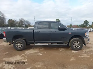 2022 Ram 2500 Big Horn with VIN 3C6UR5DL0NG271157, listed as a IAAI auction lot 41097000 with 94,591 mi miles. Bid and sale history available at carsss.com. Image 13.
