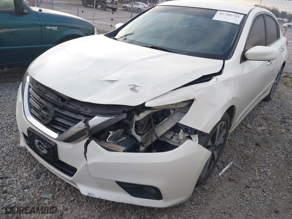 2016 Nissan Altima 2.5 SL with VIN 1N4AL3AP2GC290863, listed as a IAAI auction lot 41780733 with 133,280 mi miles. Bid and sale history available at carsss.com. Image 6.