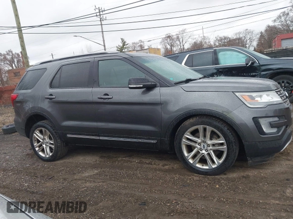 2016 Ford Explorer XLT with VIN 1FM5K8D89GGC03268, listed as a IAAI auction lot 41837937 with 175,463 mi miles and . Bid and sale history available at carsss.com. Image 13.