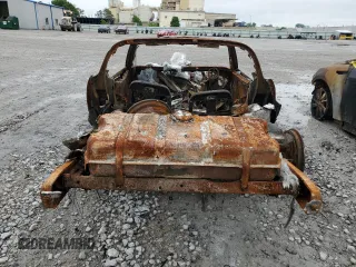 1976 Chevrolet Corvette with VIN 1Z37X6S417094, listed as a Copart auction lot 50744095 with Not provided miles and Non repairable. Bid and sale history available at DreamBid. Image 6.