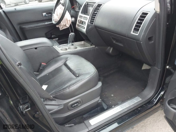 2008 Ford Edge Limited with VIN 2FMDK49C28BA92461, listed as a IAAI auction lot 41354612 with 177,555 mi miles. Bid and sale history available at carsss.com. Image 5.