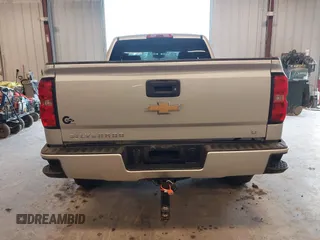 2018 Chevrolet Silverado 1500 LT with VIN 2GCVKRECXJ1111393, listed as a IAAI auction lot 41918729 with 30,199 mi miles and . Bid and sale history available at DreamBid. Image 16.