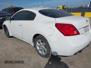 2009 Nissan Altima 2.5 S with VIN 1N4AL24E99C131913, listed as a IAAI auction lot 41903752 with 1 mi miles. Bid and sale history available at carsss.com. Image 3.