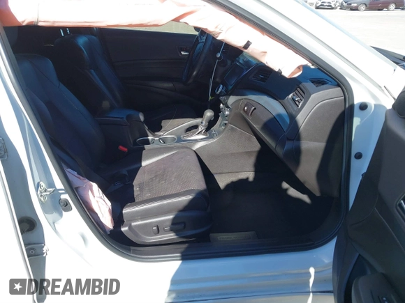 2016 Acura ILX Premium z VIN 19UDE2F86GA012039, wystawiony jako IAAI lot #41866982 z przebiegiem 162 710 mil mil oraz . Historia ofert i sprzedaży dostępna na DreamBid. Obrazek 5.