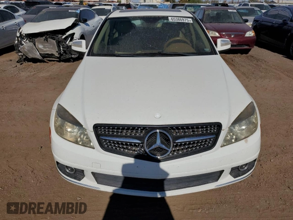2008 Mercedes-Benz C 300 Sport with VIN WDDGF54X28F037762, listed as a Copart auction lot 65386975 with 273,402 mi miles and Clean title. Bid and sale history available at DreamBid. Image 5.